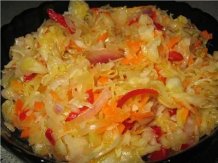 Рецепти класичного зимового салату з ковбасою (склянки рослинного масла) Рецепти класичного зимового салату з ковбасою