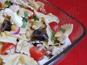 Салат грецький - смачний домашній покроковий рецепт з фото (грецький) Салат грецький - смачний домашній покроковий рецепт з фото