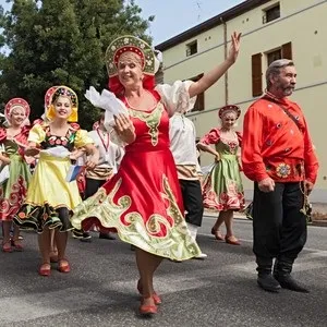 український сарафан як зшити (український) український сарафан як зшити