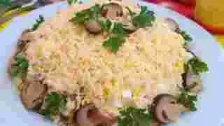 Салат мисливський з куркою і грибами (куркою грибами Салат) Салат мисливський з куркою і грибами