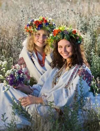 Російська красуня у неї все ладиться! (Красуня) Російська красуня у неї все ладиться!