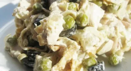 Салат з млинцями і куркою з яєць, рецепти з копченої, кукурудзою, розбійницький, фото, відео (куркою) Салат з млинцями і куркою з яєць, рецепти з копченої, кукурудзою, розбійницький, фото, відео