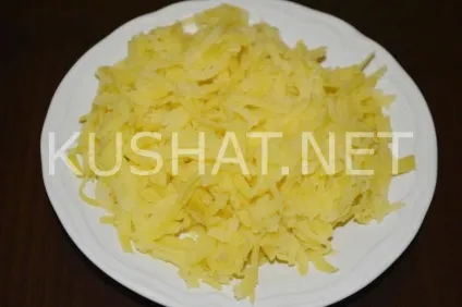 Салат «мисливський»
