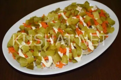 Салат «мисливський»