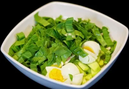 Салат весняний покроковий кулінарний рецепт