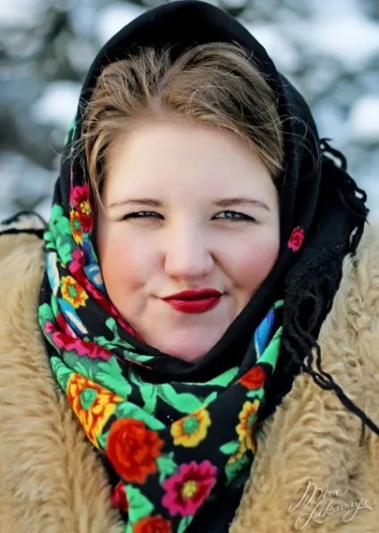 Російська красуня у неї все ладиться! (Оладок) Російська красуня у неї все ладиться!