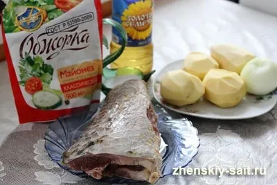 Сазан запечений в духовці з картоплею рецепт з фото (запечений) Сазан запечений в духовці з картоплею рецепт з фото