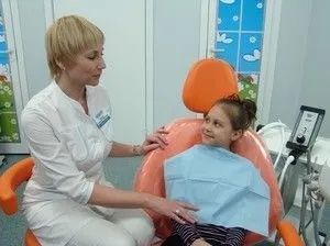 Сріблення молочних зубів у дітей фото процедури, відгуки батьків, переваги процедури (дітей) Сріблення молочних зубів у дітей фото процедури, відгуки батьків, переваги процедури
