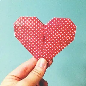 Серце з паперу