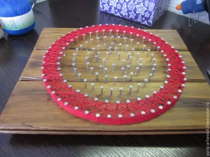 Щит капітана америка в техніці string art - ярмарок майстрів - ручна робота, handmade (декор інтер'єру) Щит капітана америка в техніці string art - ярмарок майстрів - ручна робота, handmade