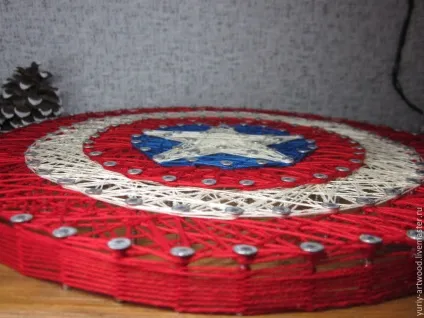 Щит капітана америка в техніці string art - ярмарок майстрів - ручна робота, handmade (акриловий лак) Щит капітана америка в техніці string art - ярмарок майстрів - ручна робота, handmade