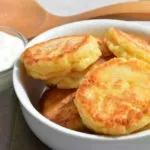 Сирники з манкою - покроковий рецепт з фото (сирники) Сирники з манкою - покроковий рецепт з фото
