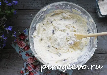 Сирники з манкою рецепт з фото крок за кроком (пишні і смачні) (манкою) Сирники з манкою рецепт з фото крок за кроком (пишні і смачні)