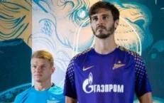 Спецрепортаж як легально зрубати ялинку в лісі, подарувавши свято собі та дітям - інформаційне (політика) Спецрепортаж як легально зрубати ялинку в лісі, подарувавши свято собі та дітям - інформаційне