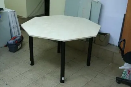 Покерний стіл своїми руками