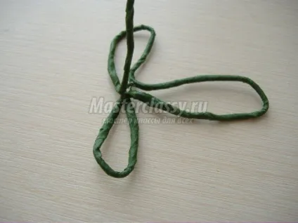Підставка під кільця на весілля