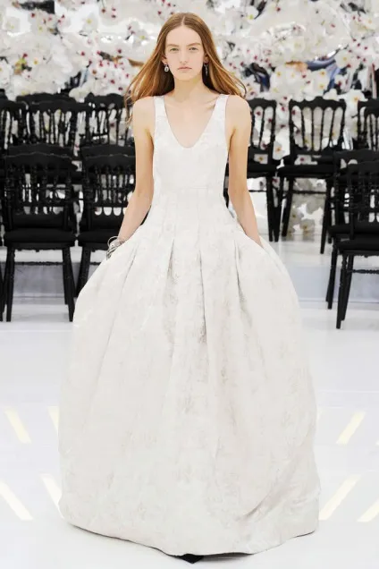 Весільну сукню 33 фото haute couture (haute) Весільну сукню 33 фото haute couture