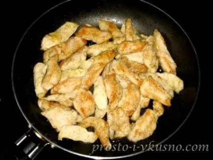 Стручкова квасоля з куркою