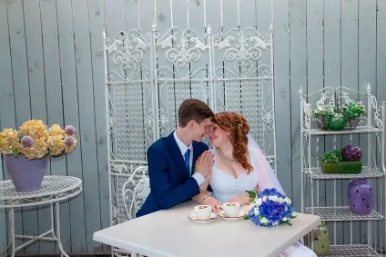 Весільна фотосесія фото в день весілля зі смаком - берег волги - роза вітрів - парк 40-річчя (берег волги) Весільна фотосесія фото в день весілля зі смаком - берег волги - роза вітрів - парк 40-річчя