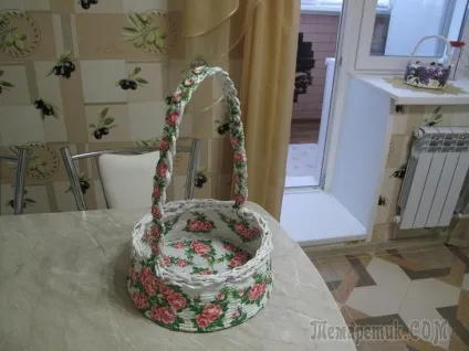 Весільна корзина з живими квітами, своїми (квітами) Весільна корзина з живими квітами, своїми