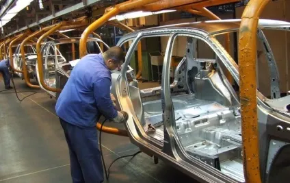 Так чи хороша lada vesta, як про неї говорять вУкаіни (автомобіля новітню Крут) Так чи хороша lada vesta, як про неї говорять вУкаіни