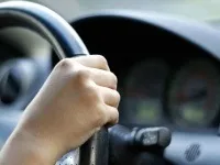 Кримінальний кодекс України про викрадення автомобіля - стаття 158, 166, з метою розкрадання, продажу
