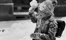 У дитячого одягу буває всього два кольори