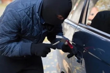 Угон автомобіля - стаття 166 ук рф, скільки років загрожує (позбавлення права свободу) Угон автомобіля - стаття 166 ук рф, скільки років загрожує