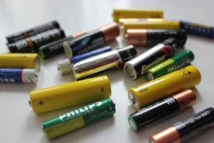 У чому полягає шкода батарейок для навколишнього середовища (шкода від батарейок для навколишнього середовища) У чому полягає шкода батарейок для навколишнього середовища