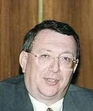 Гусинський Володимир Олександрович біографія медіа-магната (біографія Смелаа Гусинського) Гусинський Володимир Олександрович біографія медіа-магната