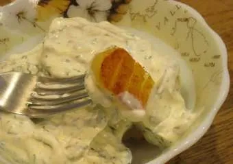 Смачне гаряче блюдо на будь-який випадок рецепти приготування м'яса і риби в сметані з картоплею
