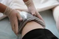Горілчаний компрес на коліно - види, показання, рецепти (коліно) Горілчаний компрес на коліно - види, показання, рецепти