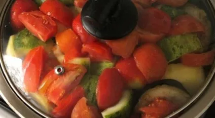 Хашлама з курки з картоплею - покроковий рецепт з фото на (кухарі) Хашлама з курки з картоплею - покроковий рецепт з фото на