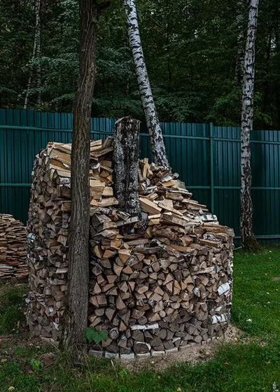 Зберігання дров як скласти стіс, фото дровници своїми руками, ідеї красивих дровітні для дров (стіс) Зберігання дров як скласти стіс, фото дровници своїми руками, ідеї красивих дровітні для дров