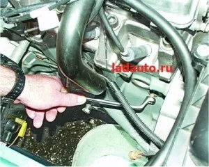 Заміна тосола ваз 2110, 2112 покрокова інструкція (тосола) Заміна тосола ваз 2110, 2112 покрокова інструкція