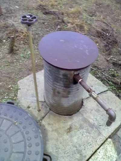 Захист водорозбірної колонки від замерзання своїми руками () Захист водорозбірної колонки від замерзання своїми руками