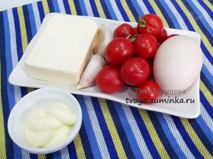 Закуска з помідорів чері з сиром і часником, рецепт з фото (черрі) Закуска з помідорів чері з сиром і часником, рецепт з фото