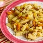 Печеня зі свинини з картоплею і солоними огірками рецепт з фото в духовці