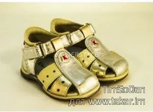 Жіночі черевики kickers