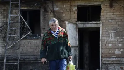 Жителі донецька ми думали що досягли дна, але знизу постукали (місто) Жителі донецька ми думали що досягли дна, але знизу постукали
