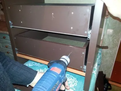 Приліжкові тумбочки в спальню своїми руками (задня стінка тумби) Приліжкові тумбочки в спальню своїми руками