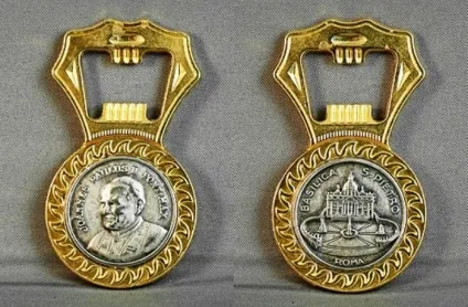25 Самих популярних сувенірів з різних країн світу, які обов'язково потрібно привезти з відпустки