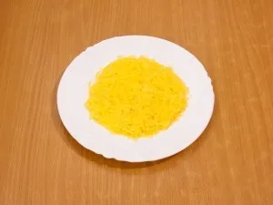 Ананаси, фаршировані курячим філе, запечені під сиром (запечені) Ананаси, фаршировані курячим філе, запечені під сиром