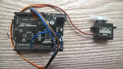 Arduino для початківців, урок №2 - управління сервоприводом (початківців) Arduino для початківців, урок №2 - управління сервоприводом