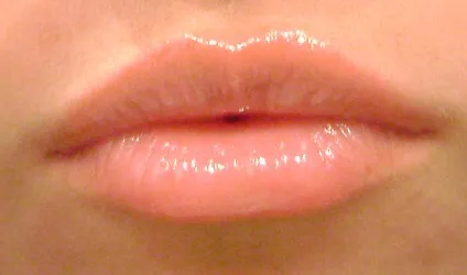 Блиск для губ «lip inflation plumping treatment» від sally hansen - відгуки, фото і ціна (блиск) Блиск для губ «lip inflation plumping treatment» від sally hansen - відгуки, фото і ціна