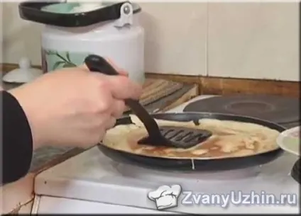 Млинці - по-уральських - з шинкою і помідорами (шинка) Млинці - по-уральських - з шинкою і помідорами