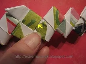 Браслет з паперу - майстер-клас - домашній hand-made (кінці кольорової смужки) Браслет з паперу - майстер-клас - домашній hand-made