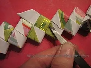 Браслет з паперу - майстер-клас - домашній hand-made (браслет) Браслет з паперу - майстер-клас - домашній hand-made