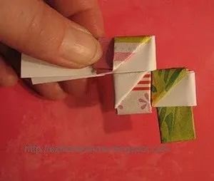 Браслет з паперу - майстер-клас - домашній hand-made (смужки показано фото) Браслет з паперу - майстер-клас - домашній hand-made