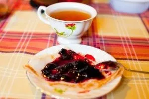 Чай з варенням традиції чаювання і користь (традиції) Чай з варенням традиції чаювання і користь